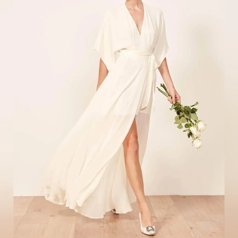 BNWT Reformation Winslow Dress (Ivory, L) - Picture 1 of 6
